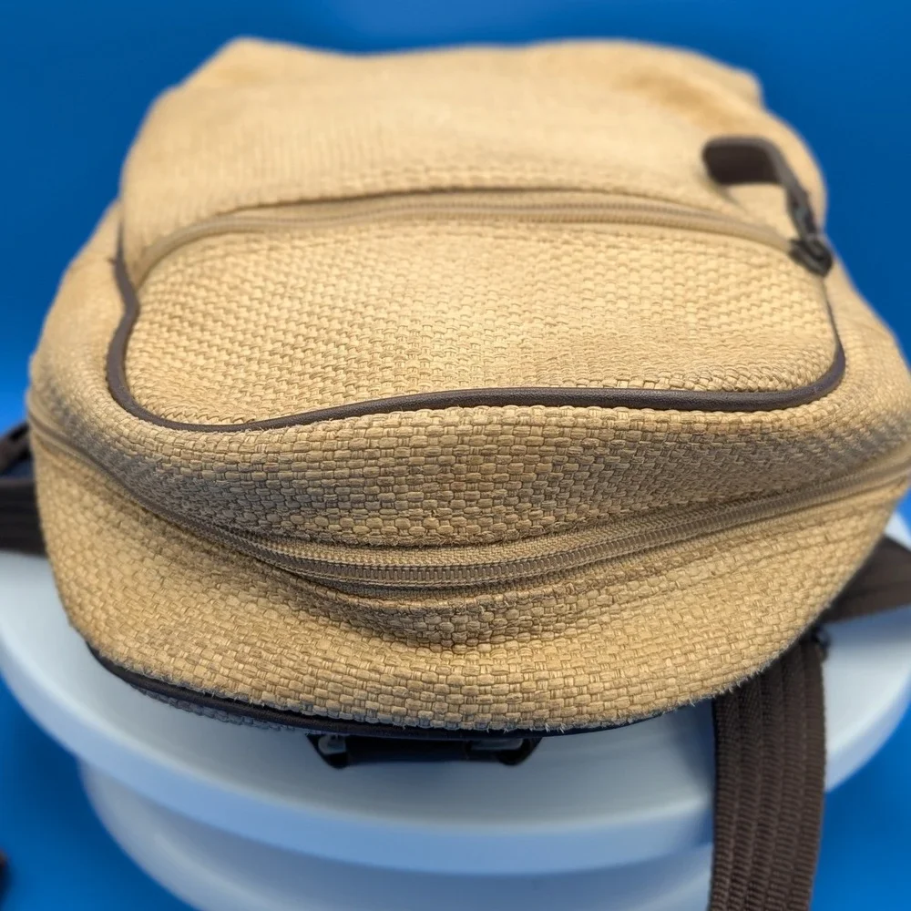 Vintage GAP Mini Backpack Tan Woven Straw Textured Small Rucksack Brown Trim